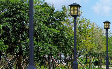 太阳能朗县庭院灯价格为何差三倍？关键看这几点